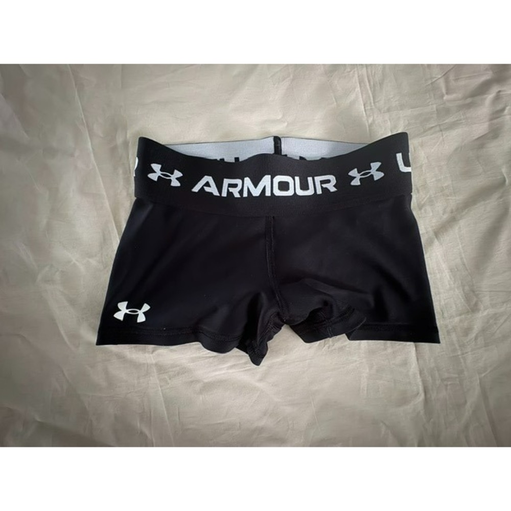 Under Armour Girls Black Compression Shorts Youth Size YS HeatGear Athletic